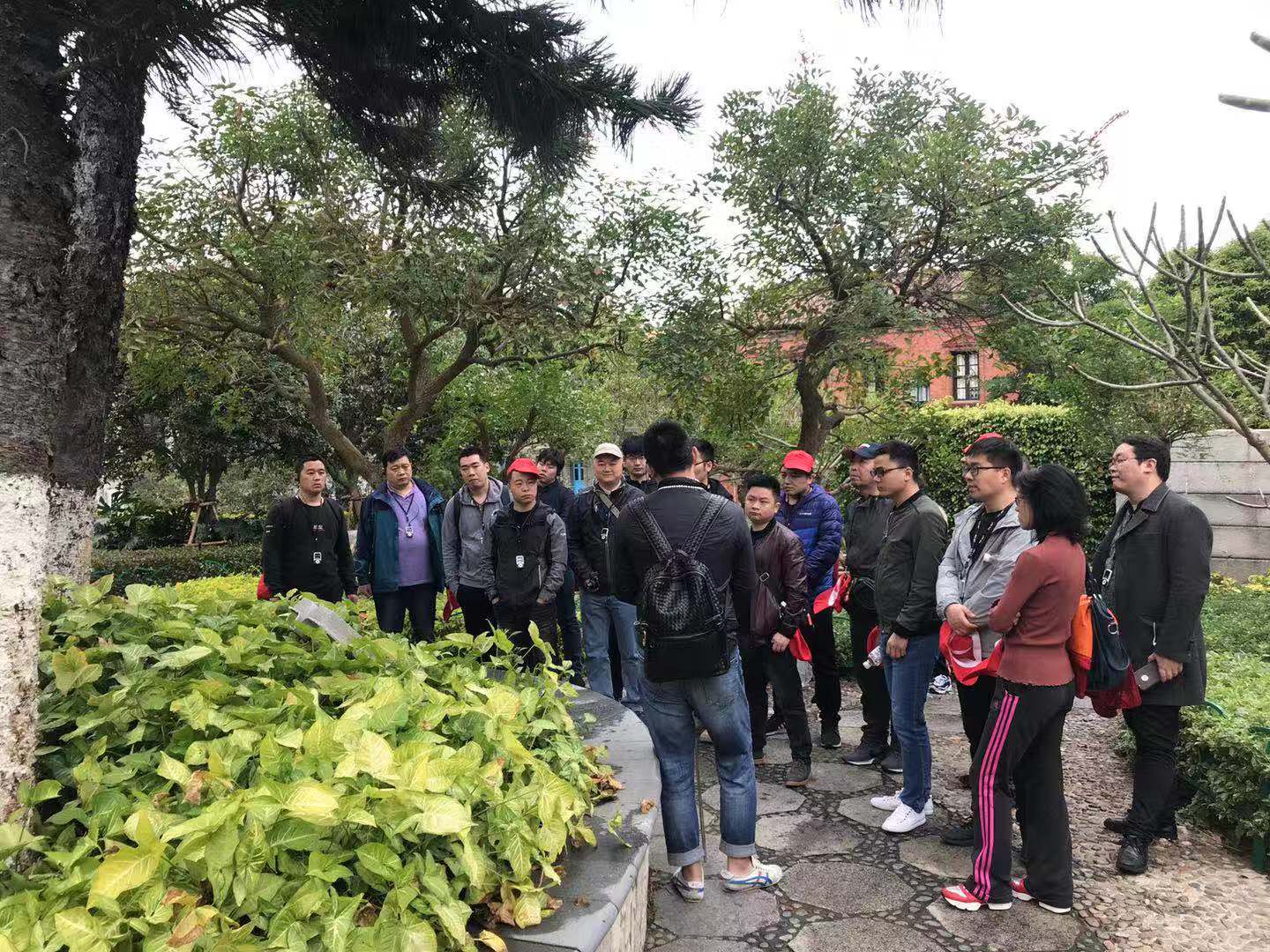 1551752892407268.jpg 1551752892407268.jpg